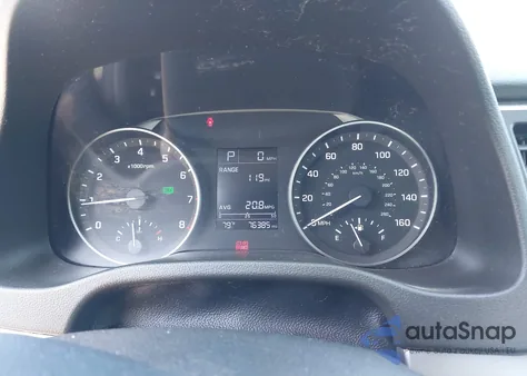 2018 Hyundai Elantra Se from USA, damaged, VIN 5NPD74LFXJH278347